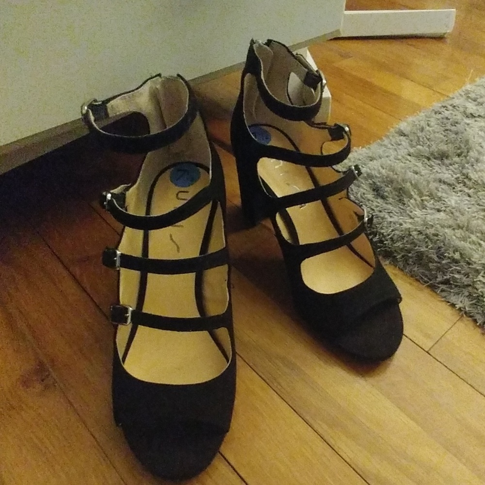 Woman shoe